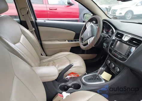 2013 Chrysler 200 Limited from USA, damaged, VIN 1C3CCBCG2DN751817